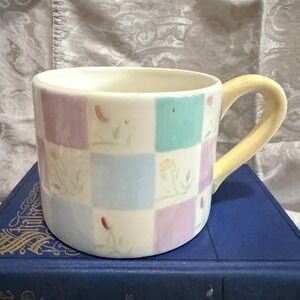Bath & Body Works Mug Handcrafted Checkerboard Floral Tea Coffee oversized Cup‎